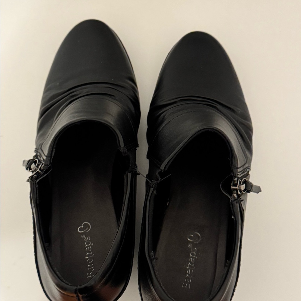 BareTraps Raini Black Leather Zippered Stretch Ankle Booties - Picture 2 of 7